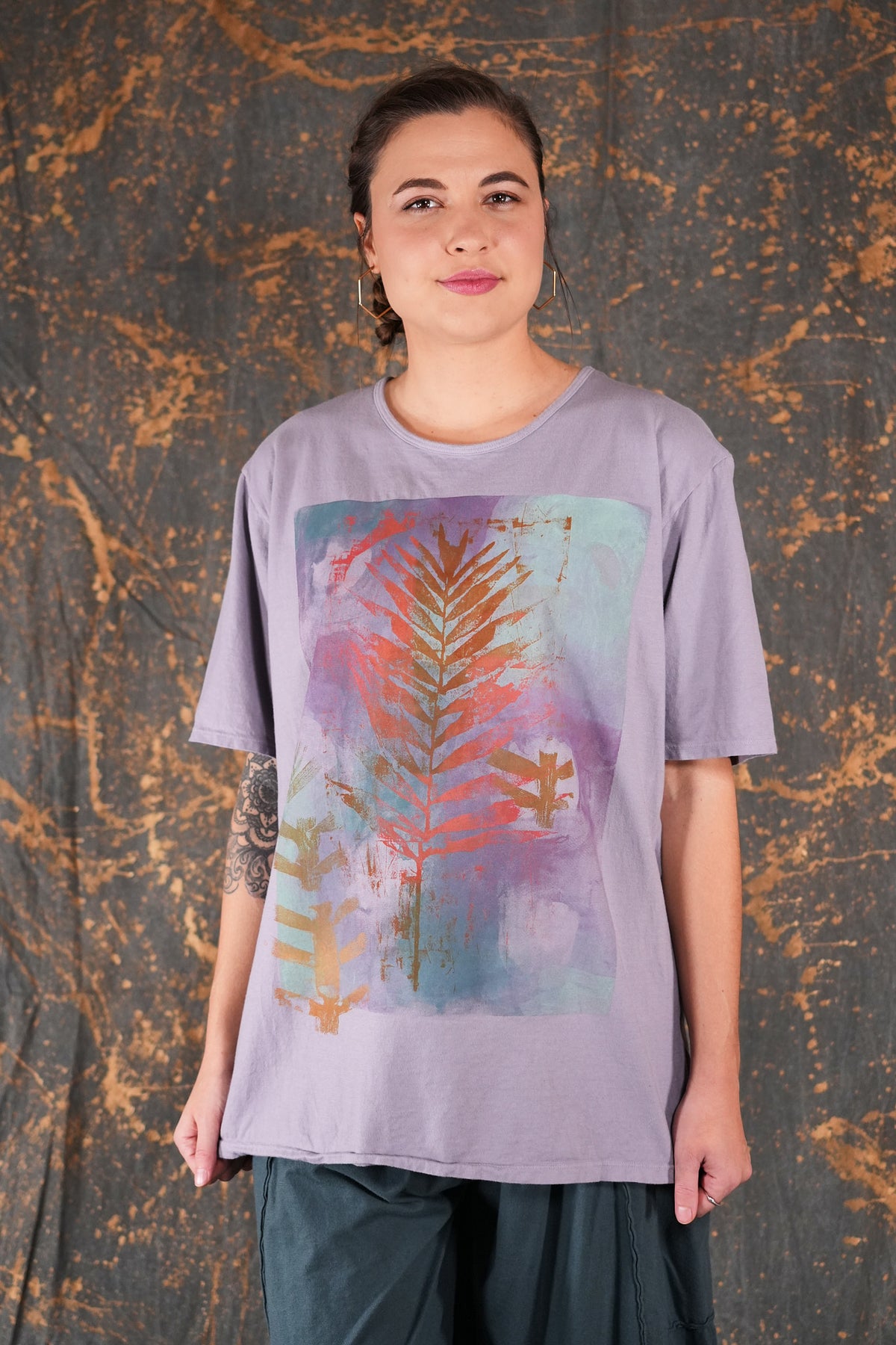 1171 Fiona Tee Opal Leaf Press-P