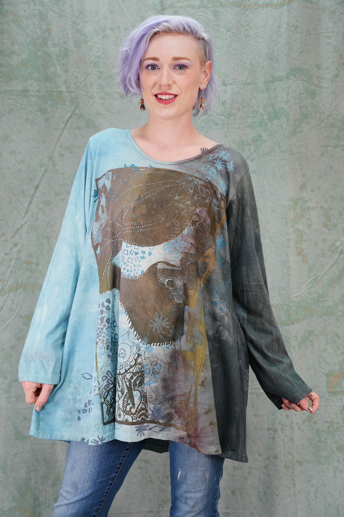 1613HD Rilassante Tunic Sky and Soot Tranquility-P