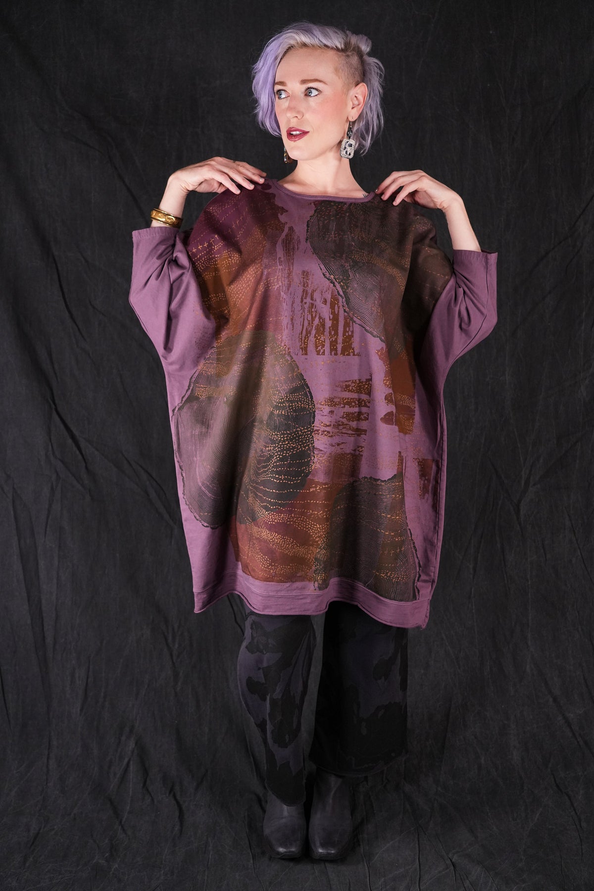 2354-2 Traveler Sweatshirt Plum Tree Rings-P