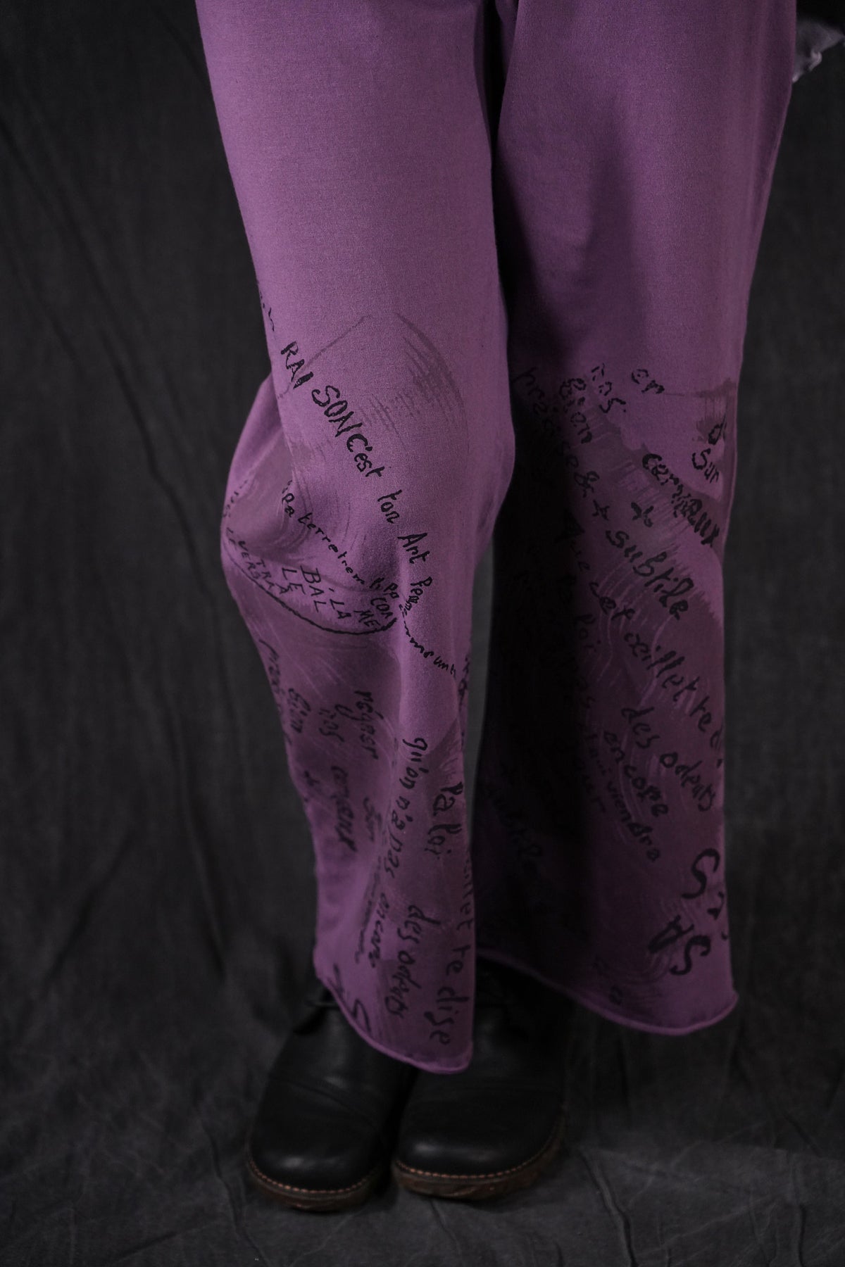 3329 Cha Cha Pant Moonscape Poesie-P